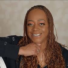 💙💛 Show some love to the sorors of Sigma Gamma Rho at Eastern Michigan  University! We love the Distinguished Delta Epsilon Chapter! @de_sgrhos