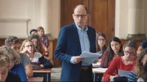 (scheda a cura di neva ceseri). Il Professore Cambia Scuola Recensione