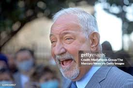 298 Mark Velasquez Stock Photos, High-Res Pictures, and Images