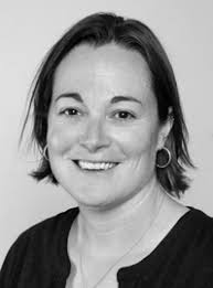 WOMEN'S SWIMMING & DIVING