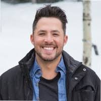 Cory Comer's Instagram, Twitter & Facebook