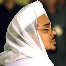 Здесь вы можете прослушать, посмотреть клип и скачать бесплатно ceramah habib rizieq terbaru 2020 menggetarkan pemerintah di makkah. Download Mp3 Ceramah Habib Rizieq Kalam Mutiara Habaib