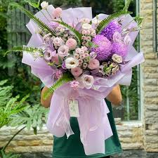 Bó Hoa Màu Tím Đẹp Nhất - Hoa Bó Hiện Đại - HOA TƯƠI HOA MỸ - DỊCH VỤ HOA  TƯƠI UY TÍN TẠI TPHCM