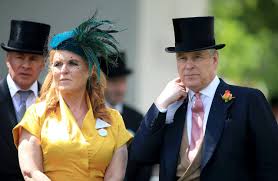 1988 wurden prinz andrew (61) und sarah ferguson (61) eltern einer kleinen tochter. Prinz Andrew Fergie Werden Verklagt