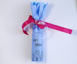 Für schwarz/weiß und bunte ausdrucke. Geschenke Verpacken Leicht Gemacht Gefunden Auf Geschenke De