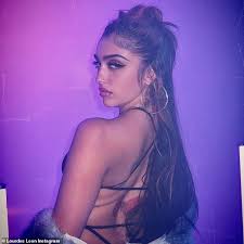 Lourdes leon was born on october 14, 1996 in los angeles, california, usa as lourdes maria ciccone leon. Madonna S Daughter Lourdes Leon Sizzles In Sultry Instagram Snap In Backless Outfit And Glam Makeup Tech Readsector