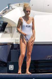 The most gorgeous photos of usa's brightest young star! Julie Chrisley Young Mega Porn Pics