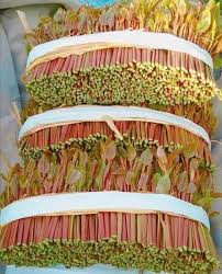 عــــدن قلبـــي نسيت اسمك على فكره امانه لو تذكرني انا قلبي على الفطره بينسى من بيهجرني Facebook