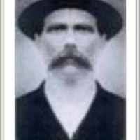 Henry Messer's Instagram, Twitter & Facebook