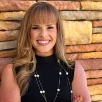 Patricia Senter's Instagram, Twitter & Facebook