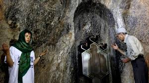 Mazdaismus oder parsismus) ist eine wohl zwischen. Zoroastrismus Zorowas Licht Auf Eine Unbekannte Religion Perspektiven Srf