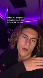 Sammy Rash's Instagram, Twitter & Facebook