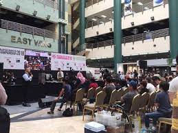 In 2010, services was presently, malaysia has a thriving finance industry, particularly in islamic banking. Cafe Malaysia Cmcr S Competitors And Love For The Leva Common Man Coffee Roasters