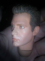 Hot Toys ALIENS Dwayne Hicks with custom Hicks head!