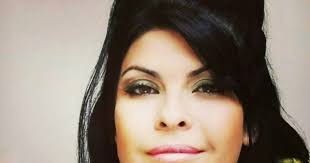 VITRINE GOSPEL: ARTISTA NA VITRINE: Entrevista com Vanilda Bordieri