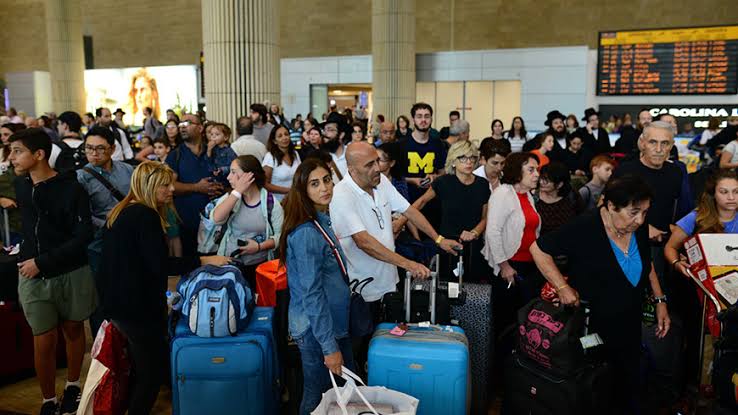 סיוט בנתב"ג: כך תעקפו את תורי הענק בדרך לחופשה - אייס