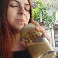 Kari Orozco's Instagram, Twitter & Facebook