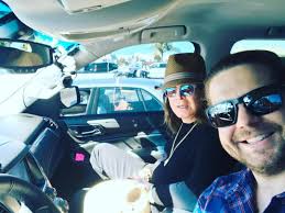 Emilia Greyeyes (@cr8tive43)