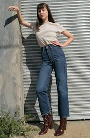 Shop women's tops and shirts at american eagle to find a wide range of fits, fabrics and styles. Why The Ribcage Jeans By Levi S Are Our Faves Rn In 2021 Ribcage Jeans Fair Trade Clothing Clothes