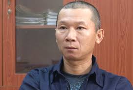 Gạ thiếu nữ 'chat sex' rồi tống tiền