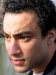 Stephen Simmonds är tillbaka