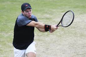 His income from different sources like tv commercial, charity programs, business, and honorariums. Tiebreak Krimi Dominik Kopfer Gewinnt Ilkley Challenger Wimbledon Wildcard Tennisnet Com