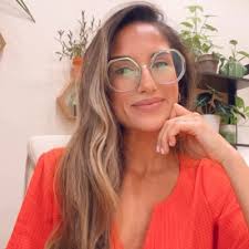 Autumn-Rose Gregory (@AuteyRose)