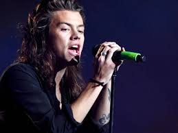 The former one direction band member became the first. Harry Styles Wore A Dress On The Cover Of Vogue And The Us Right Wing Lost It