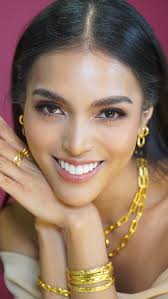 The Makeup Look for Axel Que creation Smoke eye laminated brow sculpted  face nude lips. Models all Origin Model & Artist Management Head Makeup  Artist Chady Pantaleon Assisted Makeup Artist Oriel Carbonilla