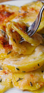 Glimmer Of Blooms Can T Get You Outta My Head Easy Scalloped Potatoes With Garlic Thyme And Parmesan Cheese In 2020 Easy Potato Recipes Potato Recipes Side Dishes Scalloped Potatoes Easy