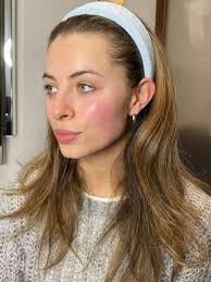 Charlotte looks pretty and cute ❤️❤️❤️ #Corrie