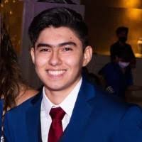 400+ perfiles de «Vic Ayala»