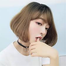 Różowa peruka damska nitki osobowość krótkie włosy fryzura piękna naturalna  głowa gruszki puszysta czerwona (kolor : Zielone drewno len ash) :  Amazon.pl: Uroda