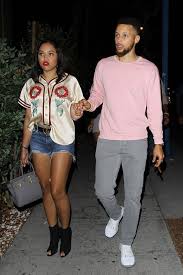 Despite not having any professional cooking training, she hosts her own show called ayesha's home kitchen. Steph Curry Ayesha Hold Hands On Sweet Date Night After Warriors Parade Pics Ayesha And Steph Curry Stephen Curry Ayesha Curry Steph Curry Shirtless