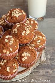L'uso della farina integrale, e del miele e dello zucchero di canna come dolcificanti, rendono questi muffin ideali da alternare a quelli classici. Muffin Integrali Senza Zucchero Alla Mela La Cucina Salutare