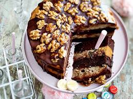 Unser Beliebtes Rezept Fur Schoko Bananen Torte Mit Karamellisierten Walnussen Und Mehr Als 55 000 Schoko Bananen Torte Leckere Torten Schokoladenkuchen Rezept