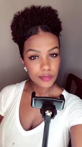 Outro vídeo do rascunho #penteadocabelocrespocurto #crespa #cabelocrespo  #cabelocrespo4a #kriolaafrican🇨🇻