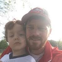 Dan Sinnett's Instagram, Twitter & Facebook