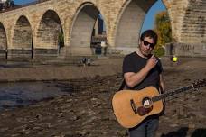 Dan Israel plays solo at Fall Harvest Orchard