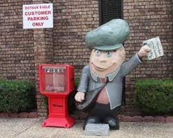 Paperboy Peanut Outside The Dothan Eagle Dothan Alabama Dothan Sweet Home Alabama