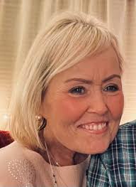 New Haircut Experience for Women Over 50