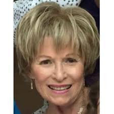 Renee Hirsch's Instagram, Twitter & Facebook