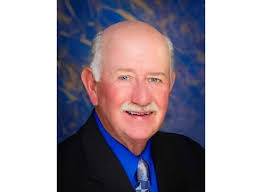 Alyssa Sneddon's Instagram, Twitter & Facebook