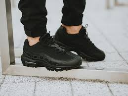 Nike Airmax 95 Ultra Shoes Sneakers Fashion Camden White Classic Lifestyle Instagram Trainers Shop Bes Nike Air Max Nike Air Max 95 Nike