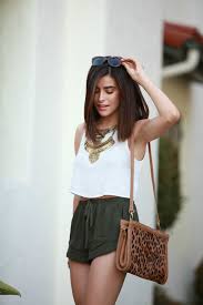 Discovering Europe With Contiki Sazan Street Style Chic Summer Outfits Women Fashion