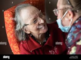 83 year old hi-res stock photography and images