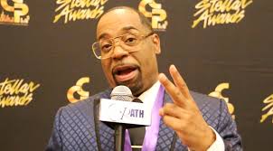 Gospel Legend Kurt Carr is Looking for Two Singers!