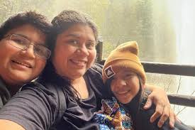 Fundraiser by Lizeth Sandoval : Lend a Hand to Lizzz's Fresh Start