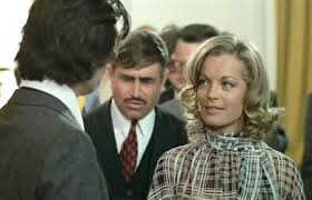 César est à l'aise en société, plein d'entrain et dirige une société de ferrailleurs. Cesar Et Rosalie 1972 De Claude Sautet Shangols