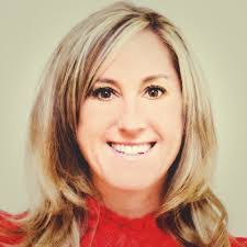 Stephanie Pollinger's Instagram, Twitter & Facebook